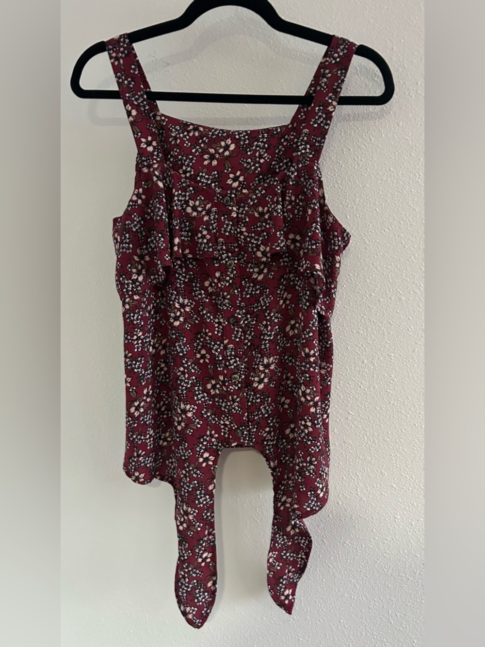 MOD Lusive Floral Tie-Hem Tank Top